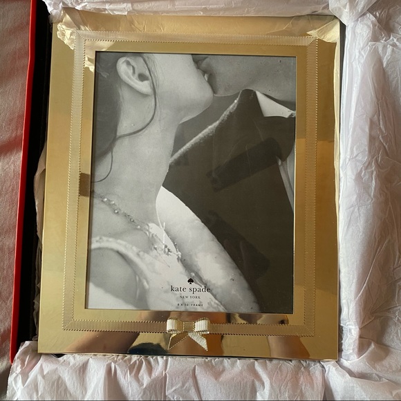 kate spade Other - Kate Spade Grace Avenue 8x10 Frame